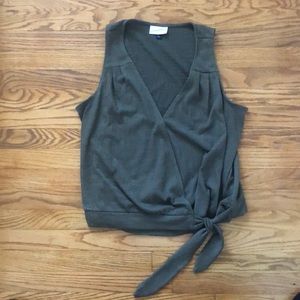 Dark green Universal Thread Tank